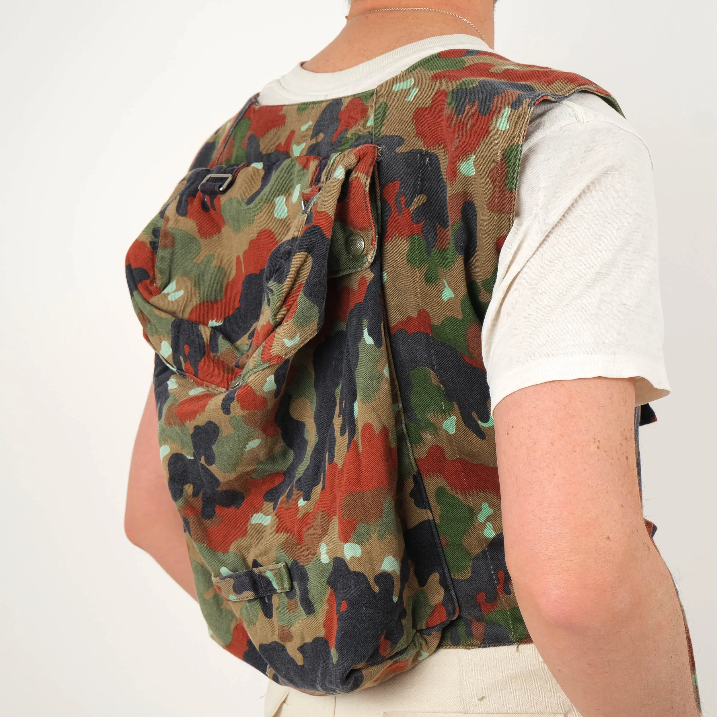 ALPENFLAGE CUSTOM VEST - BLACK ZIPPER