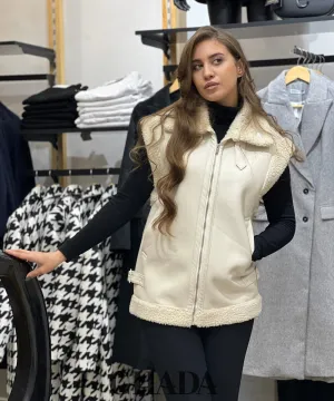 Gilet beige en simili cuir