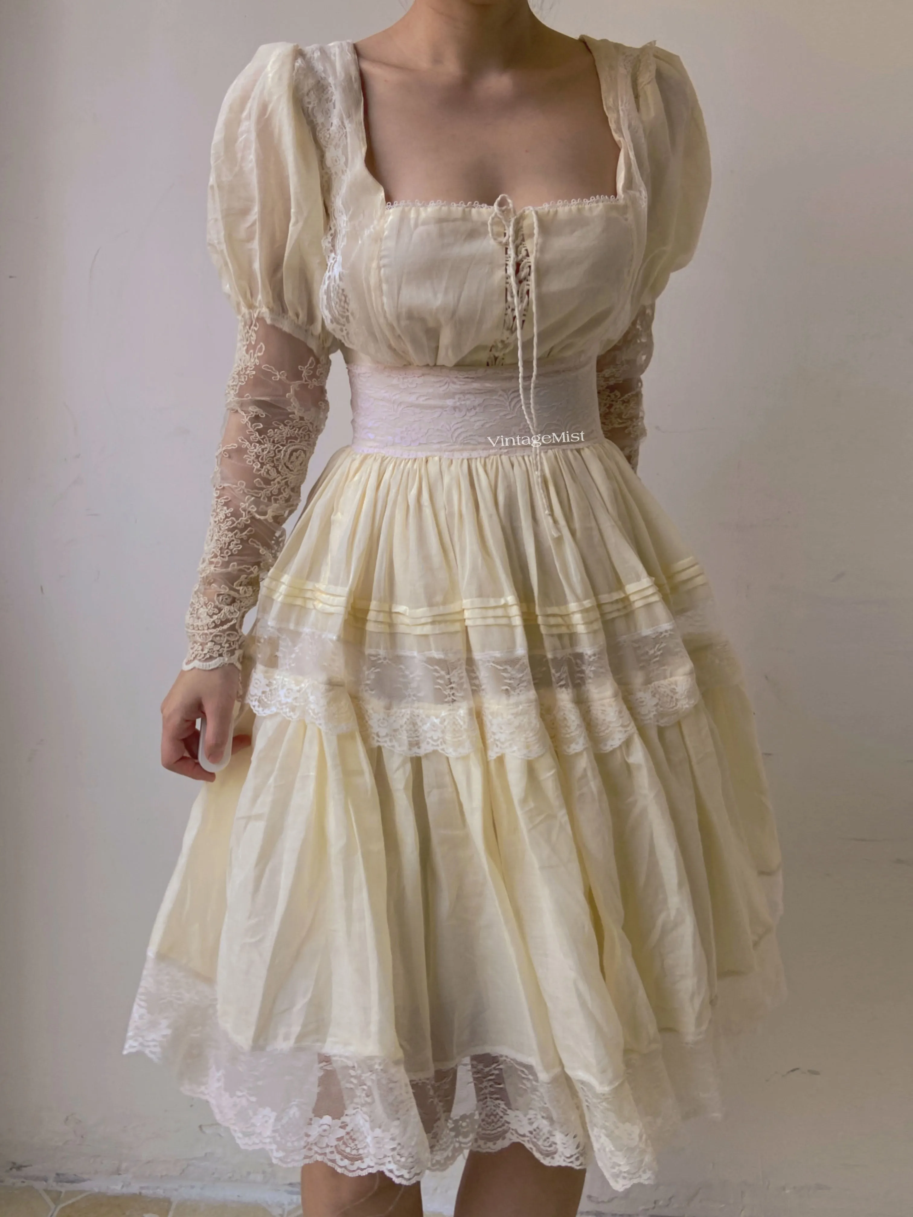 Lace Leg-of-Mutton Sleeve Pleated Midi Dress