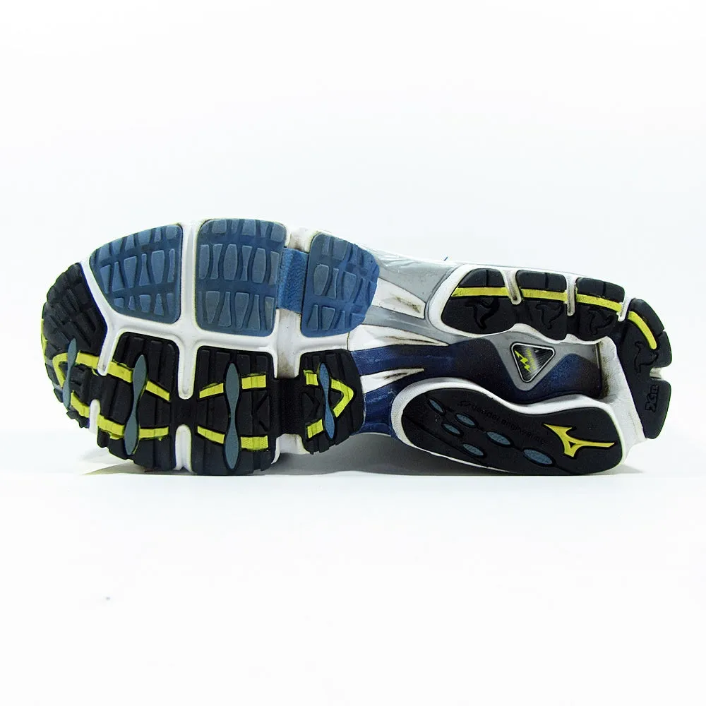 MIZUNO Wave Nirvana 6