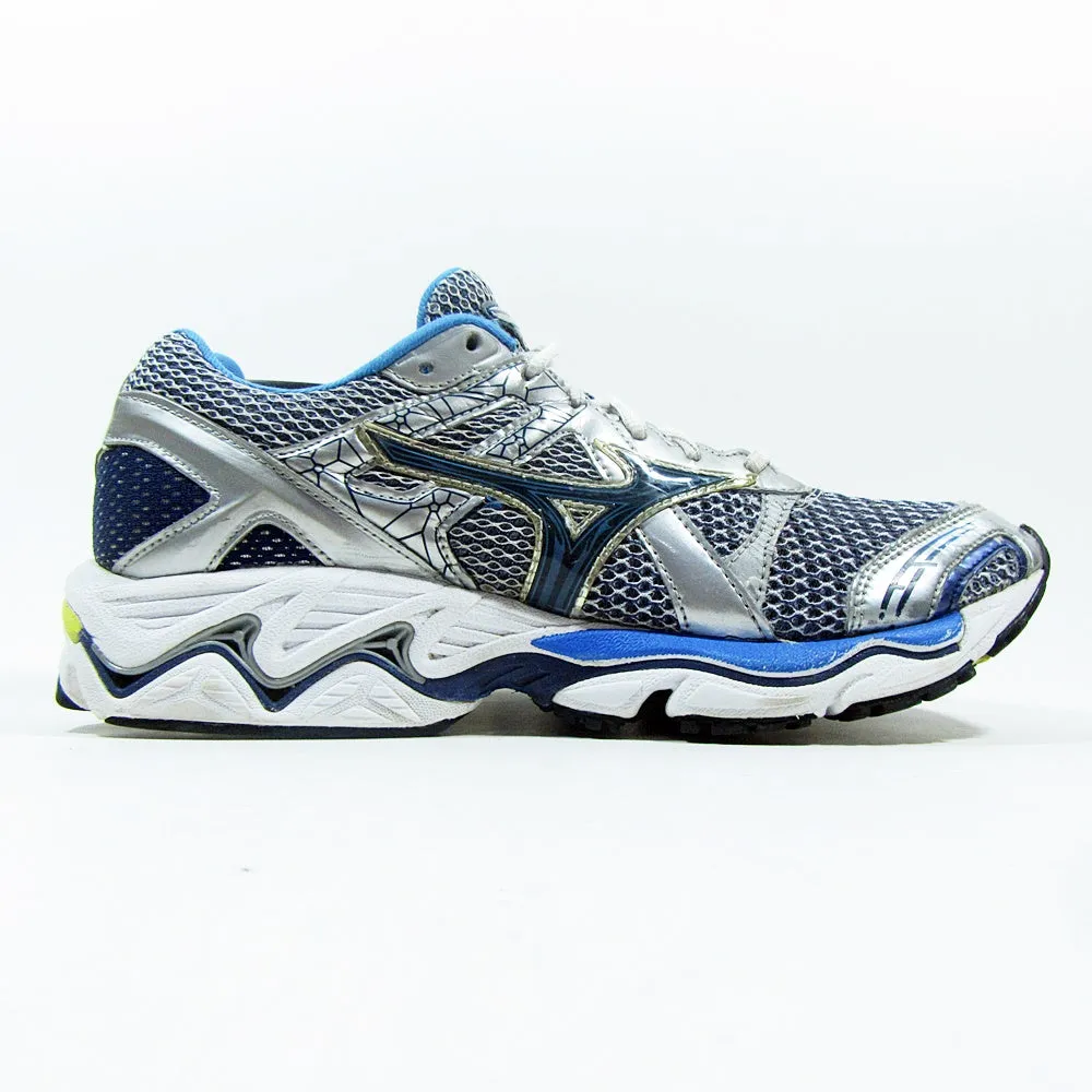 MIZUNO Wave Nirvana 6