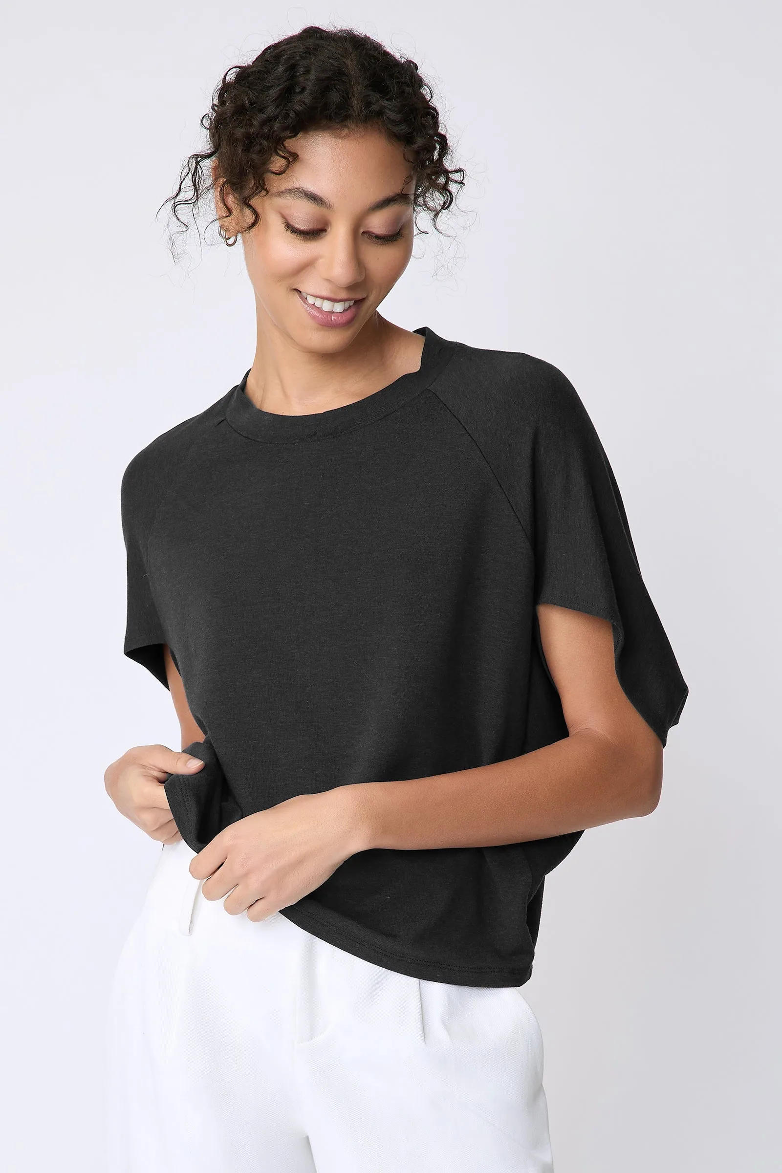 Phoenix Cape Top - Black