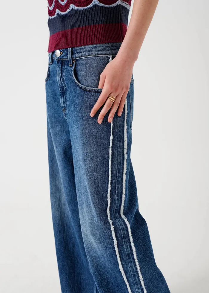Seventy   Mochi Gracie Side Stripe Jean in Pasadena Vintage